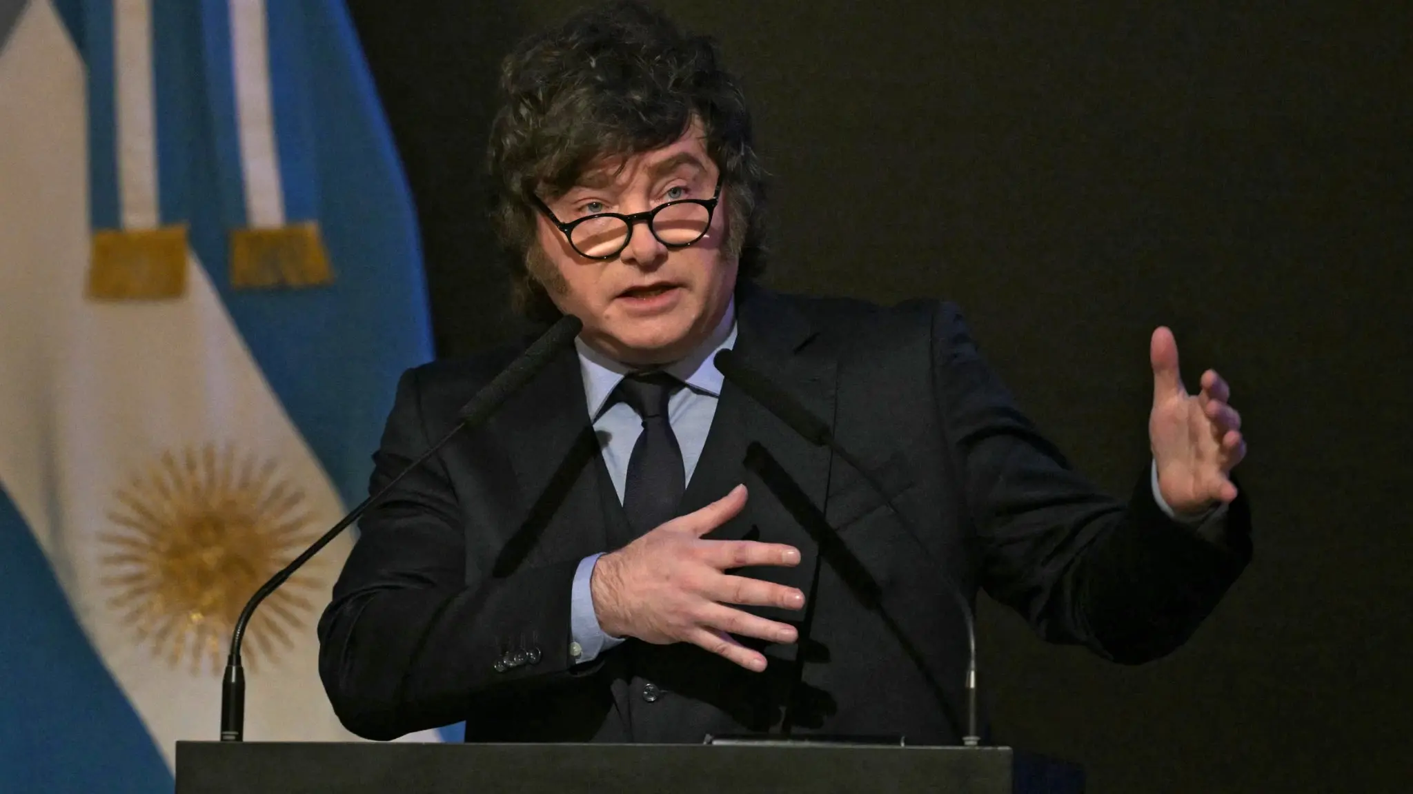 Une affaire "utilisée pour nous faire tomber": le président argentin Javier Milei finalement blanchi dans l'enquête pour escroquerie présumée liée à la cryptomonnaie $libra